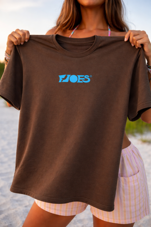 Bruin oversized t-shirt met FJOES logo